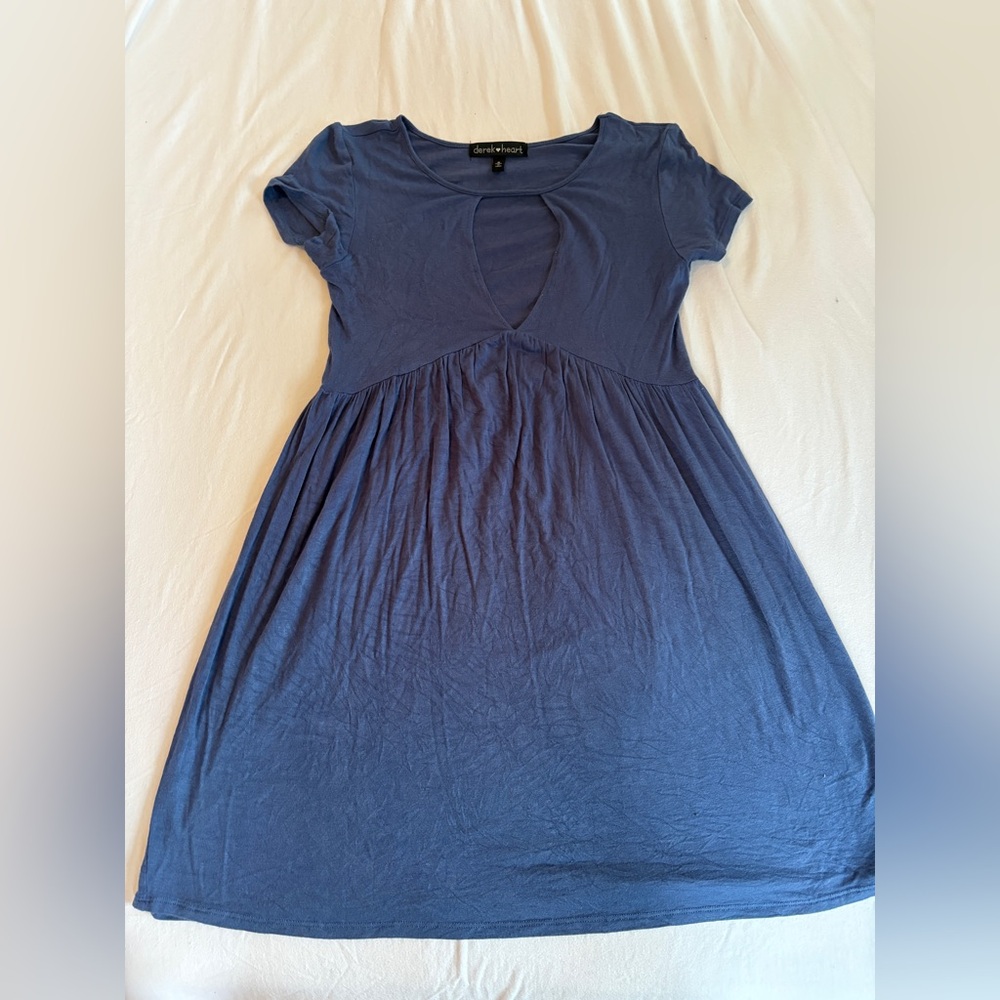 Derek Heart Navy Short Sleeve Top